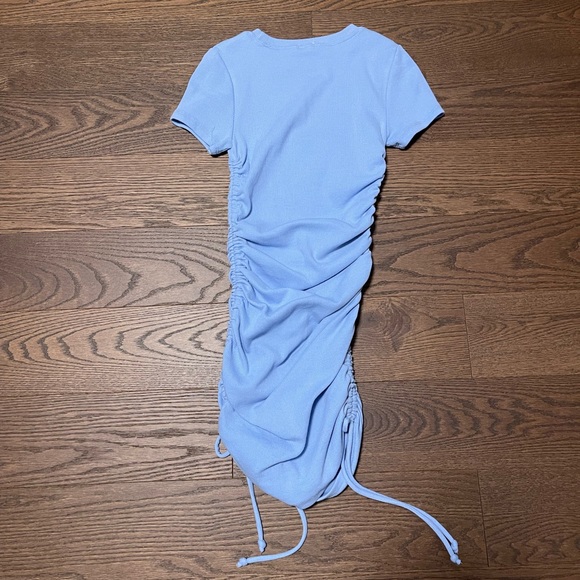 Garage Dress - Picture 3 of 3